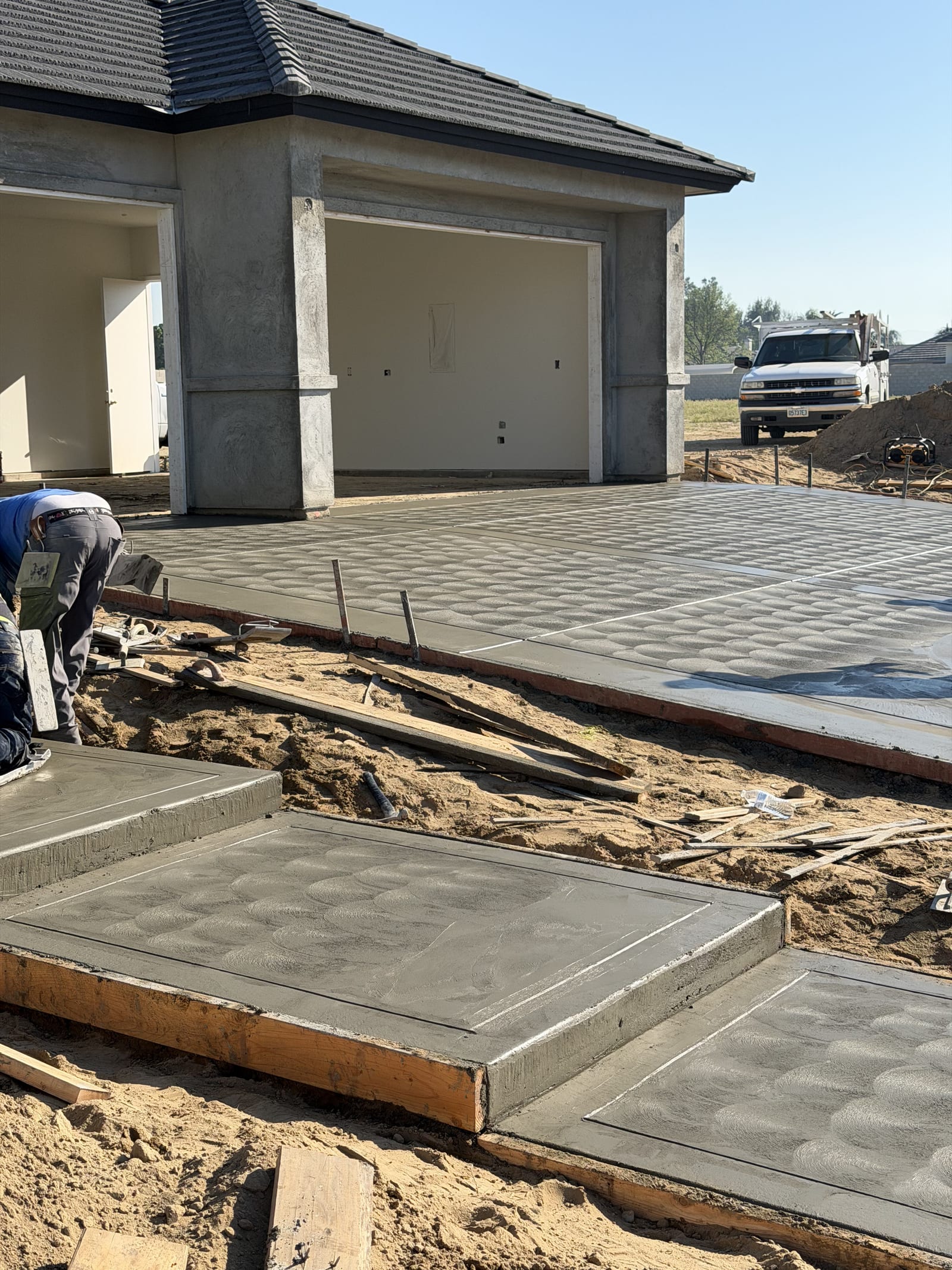 Driveway Apron Pour — driveway concrete work by James Z. Concrete & Construction